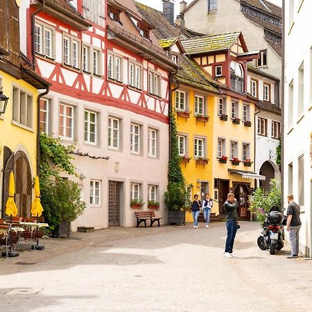 Gaestehaus Am Schlossplatz Z. 3 미르스부르크 외부 사진