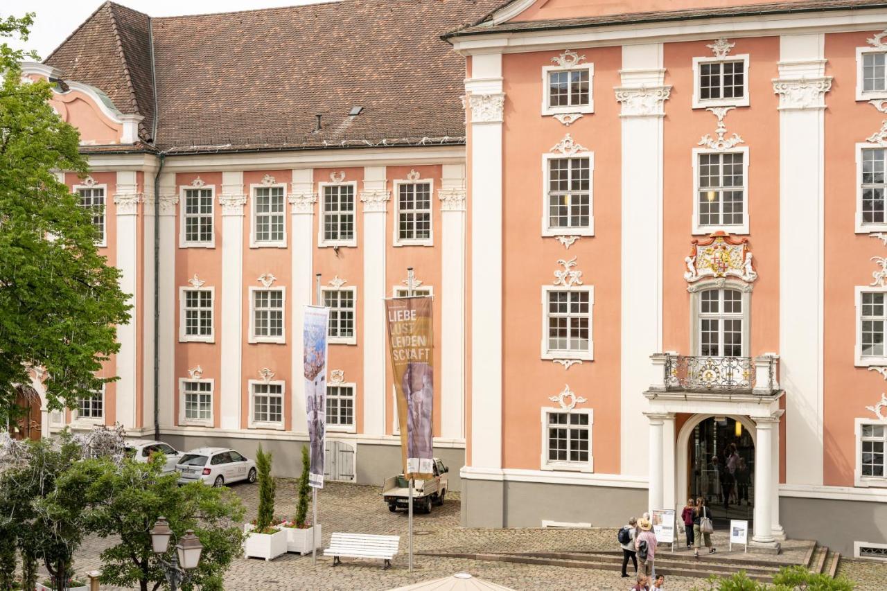 Gaestehaus Am Schlossplatz Z. 3 미르스부르크 외부 사진