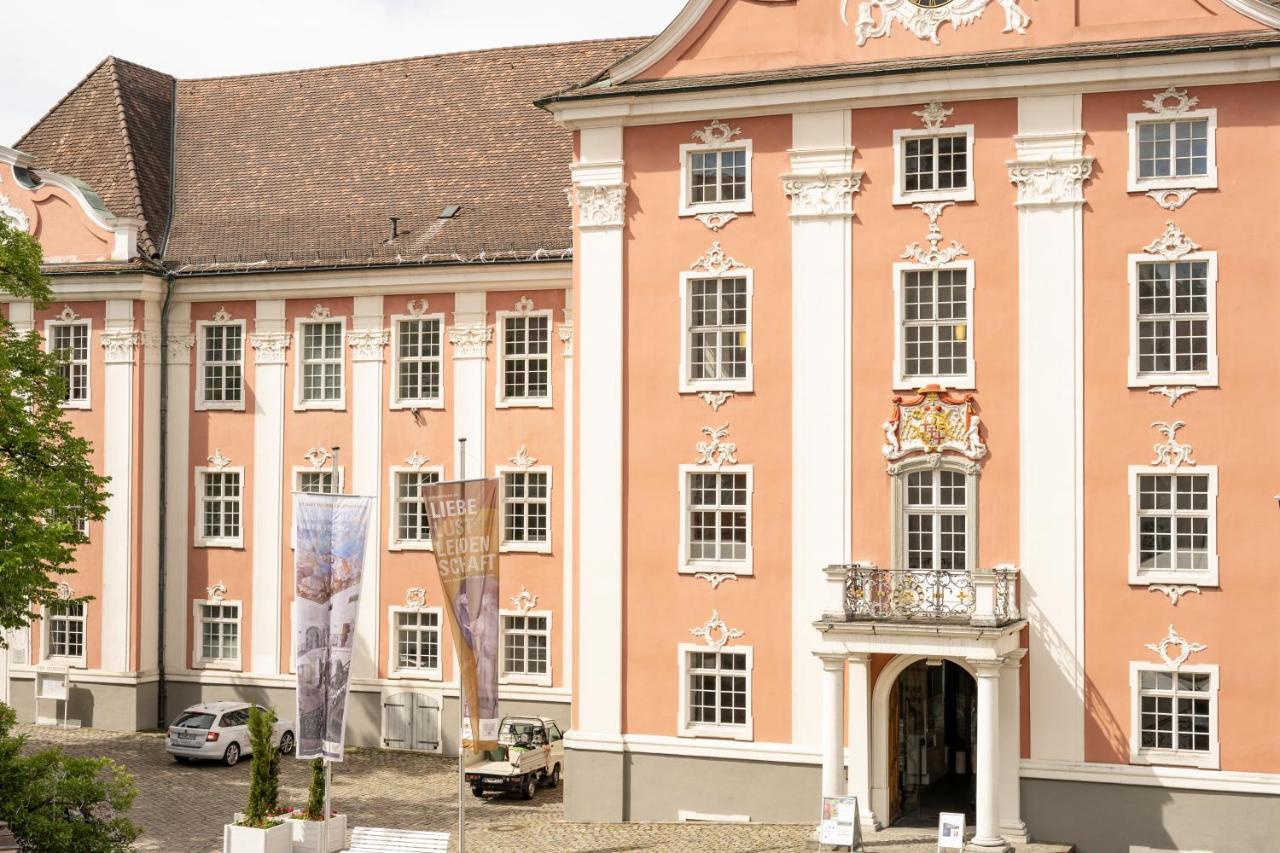 Gaestehaus Am Schlossplatz Z. 3 미르스부르크 외부 사진