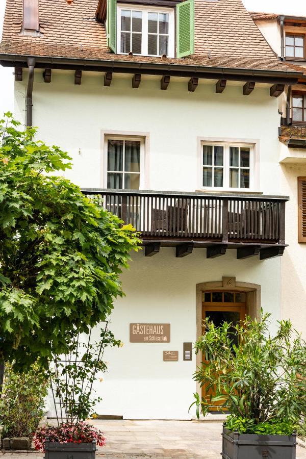 Gaestehaus Am Schlossplatz Z. 3 미르스부르크 외부 사진